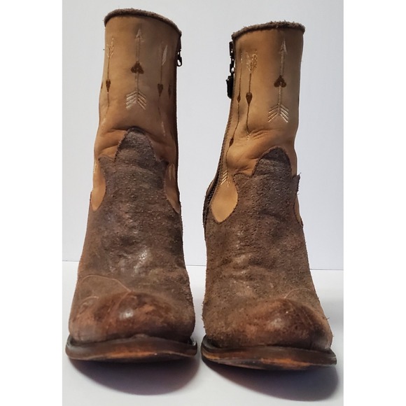 Junk Gypsy by Lane Wander Booties 6.5 Mexico Tan Leather/Suede Embroidered Arrow - Picture 6 of 16
